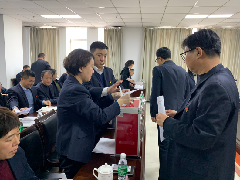 C:\Users\Administrator\Pictures\QQ截圖20191230134639.png C:\Users\Administrator\Pictures\QQ截圖20191230134639.png